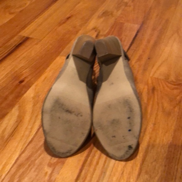 Peep toe booties - Picture 3 of 4